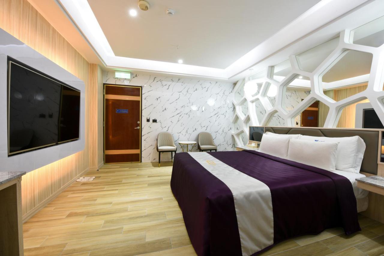 W3 Motel Luzhu Ngoại thất bức ảnh