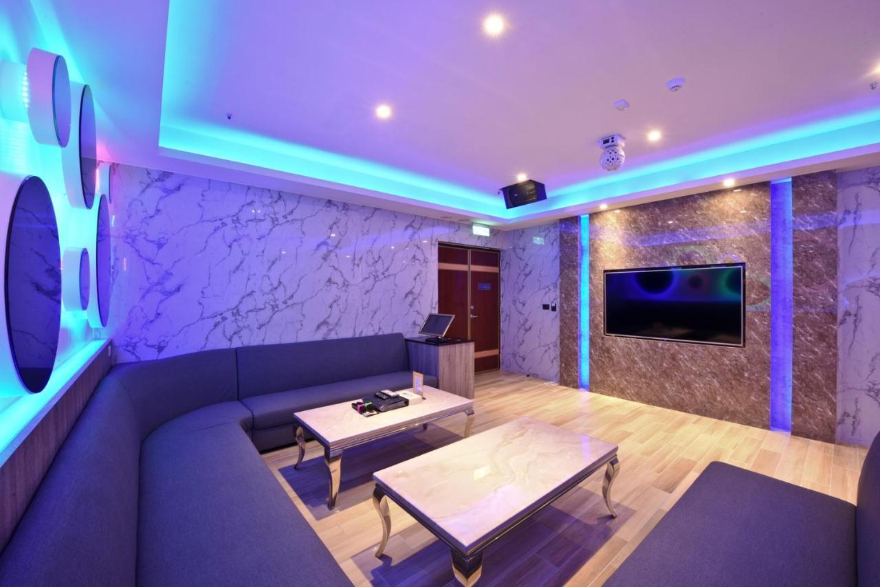 W3 Motel Luzhu Ngoại thất bức ảnh