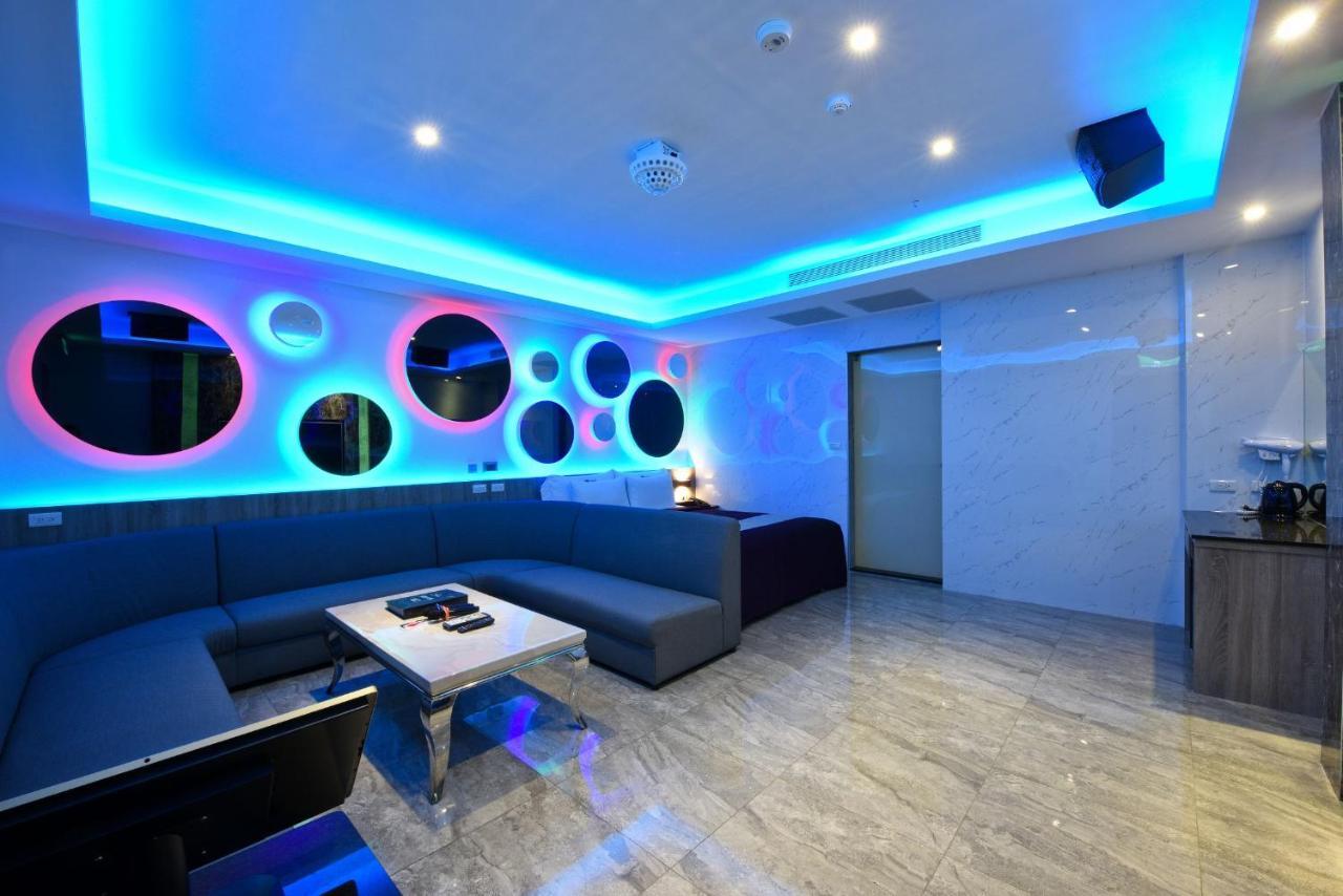 W3 Motel Luzhu Ngoại thất bức ảnh