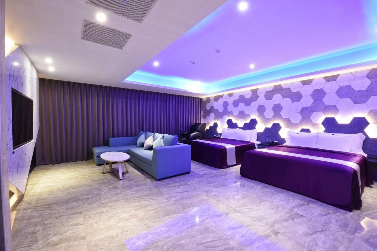 W3 Motel Luzhu Ngoại thất bức ảnh